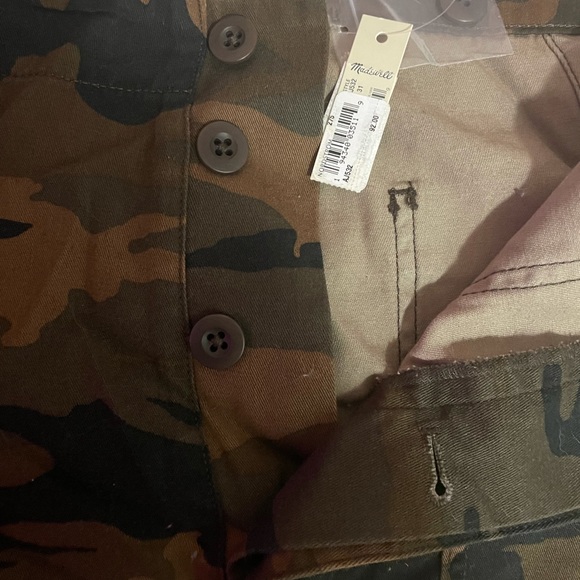 NWT Madewell Camo Shorts - Picture 4 of 8